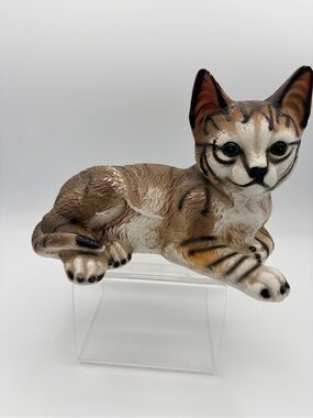 Vintage Retired Price Products Ceramic Tabby Cat Figurine Lying down Green Eyes
